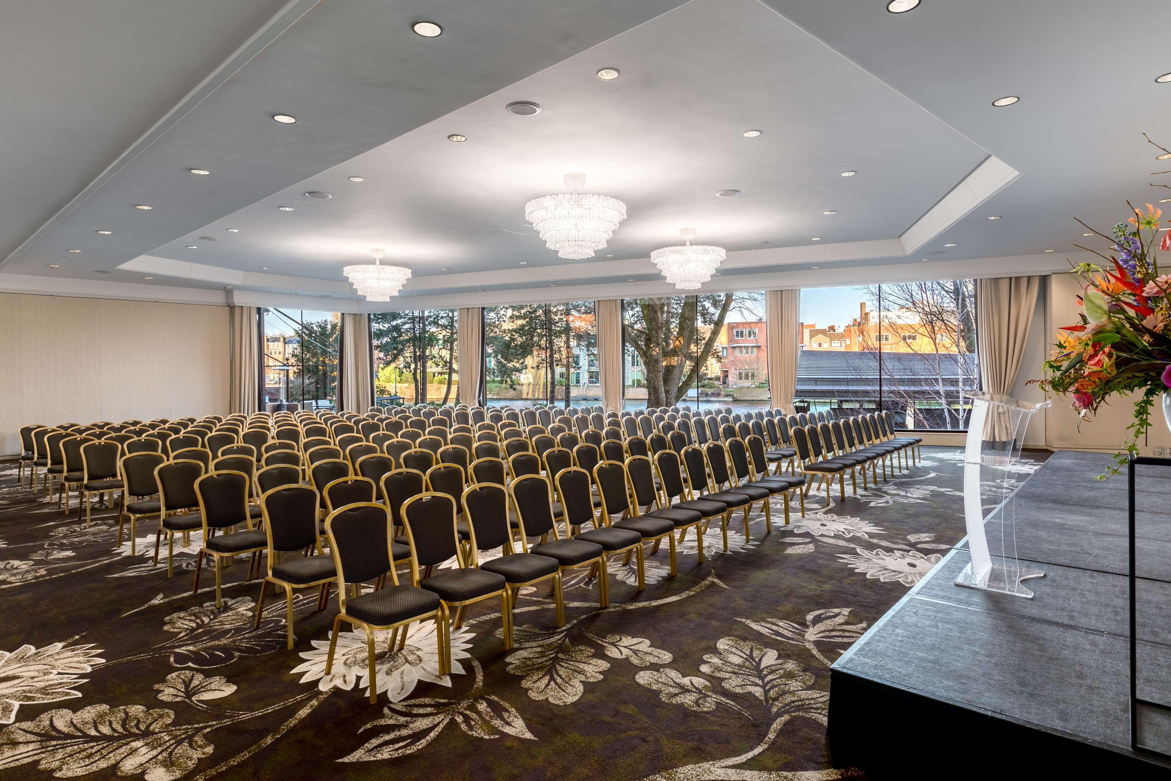 Hotel Hilton Amsterdam Esterno foto The Westin Ottawa